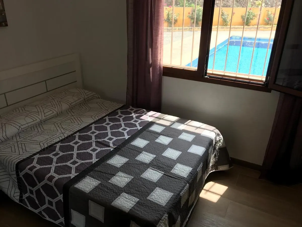 Chalet Con Piscina Privada De 4 Dormitorios Las Herrerias -Cerca De Vera Playa- Cuevas del Almanzora Holiday home